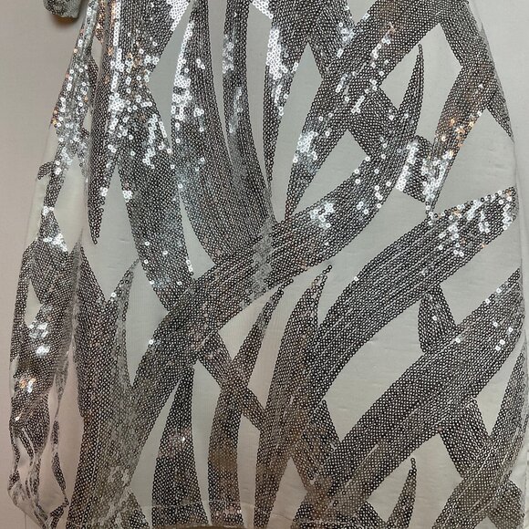 B DARLIN event cocktail dress silver white *Slight Stretch* Sz 11/12 may fit 9 - Picture 3 of 10